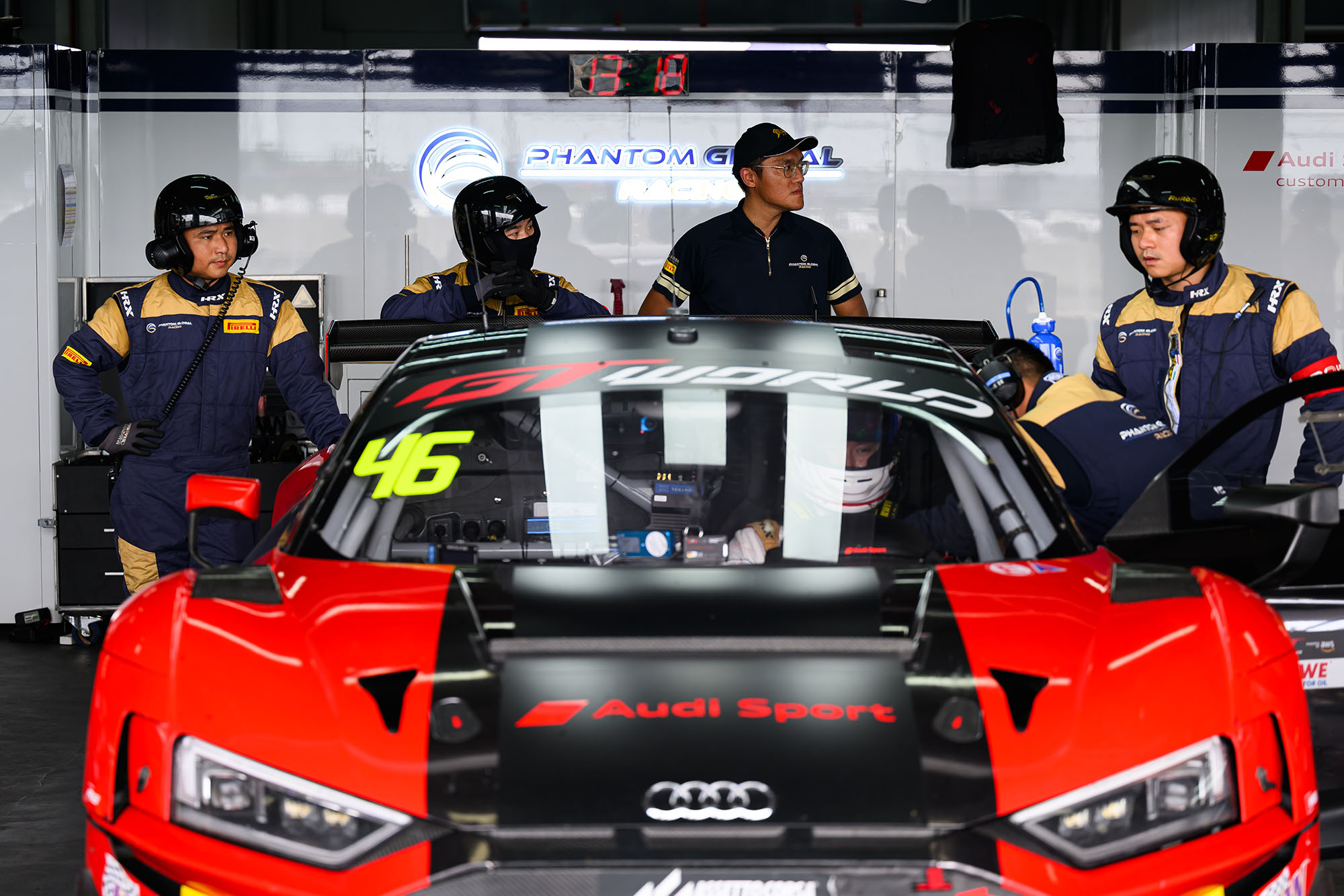 อลังการ! “พิตวอล์คพันล้าน” ศึก GT World Challenge Asia 2025 สนามประเทศไทย